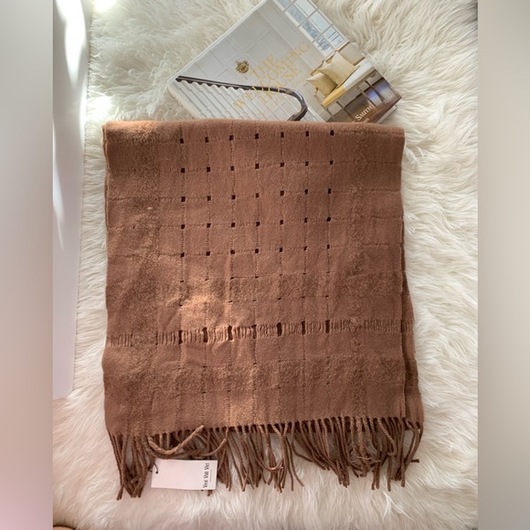 New 100% virgin wool big scarf/throw camel women by Veni Vidi vici made in Italy - Picture 5 of 8